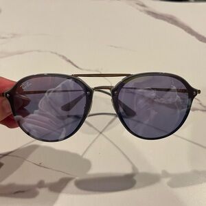 Women’s Ray Ban sunglasses
